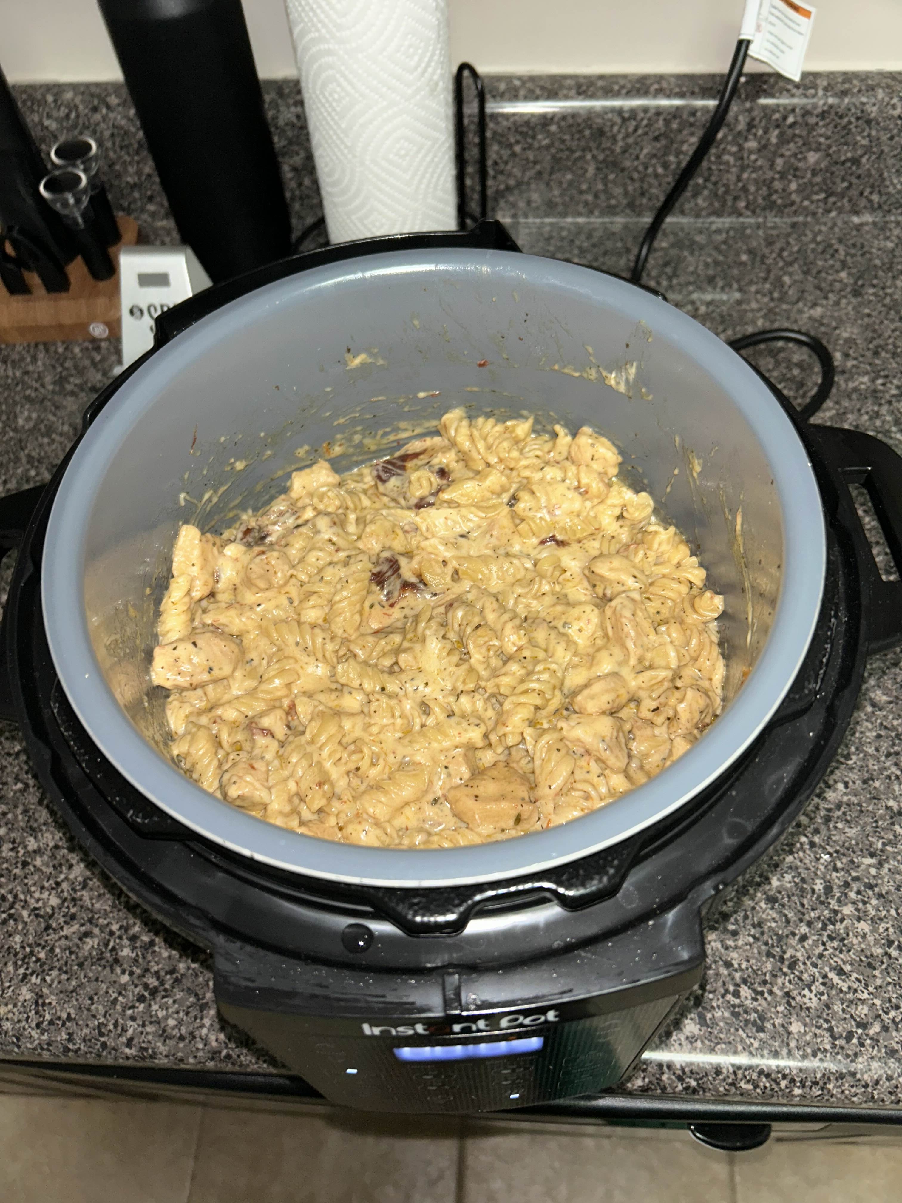 Instant Pot Tuscan Chicken Pasta